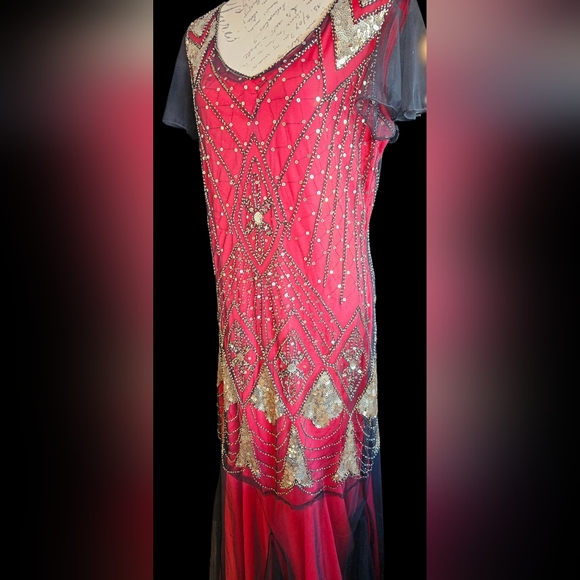 Plus size Sparkly Tulle Dress - Picture 6 of 9